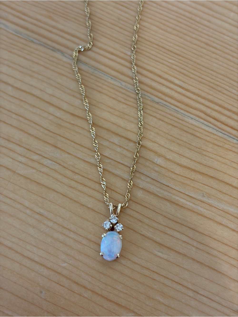 Vintage Italian 14k Gold Opal Pendant Necklace with Diamond Accent Stones 21 in